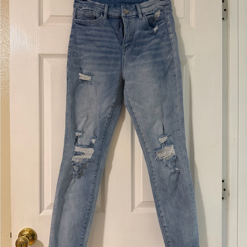 Stylish Light Blue Distressed Women Jeans